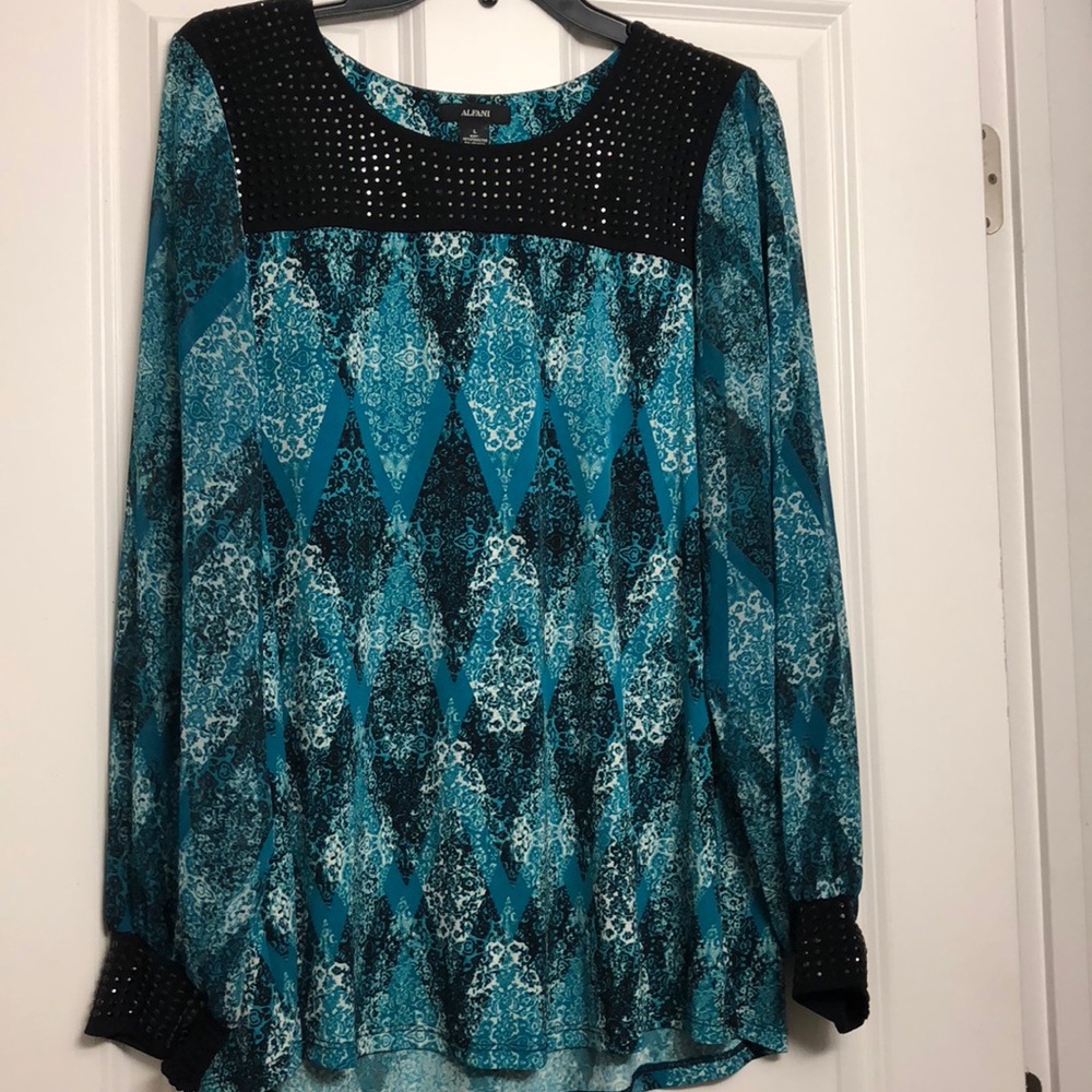 Macy’s Alfani casual shirt